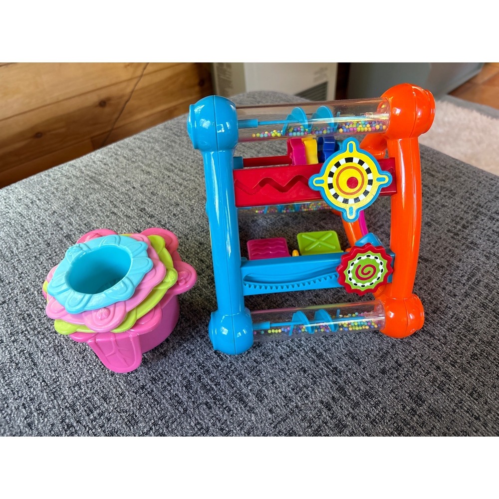 Infantino Activity Triangle and Flower Stacking Cups Sensory Toy Set Multicolor